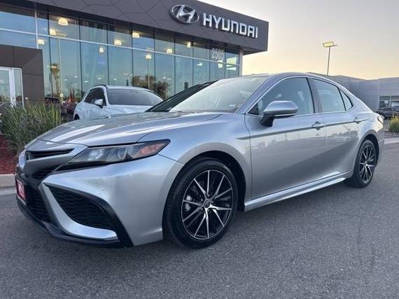 TOYOTA CAMRY 2022 4T1G11AK8NU697463 image