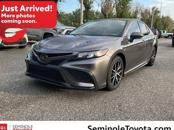TOYOTA CAMRY 2022 4T1G11AK1NU657998 image