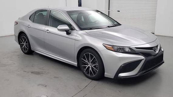 TOYOTA CAMRY 2022 4T1G11AK1NU689673 image