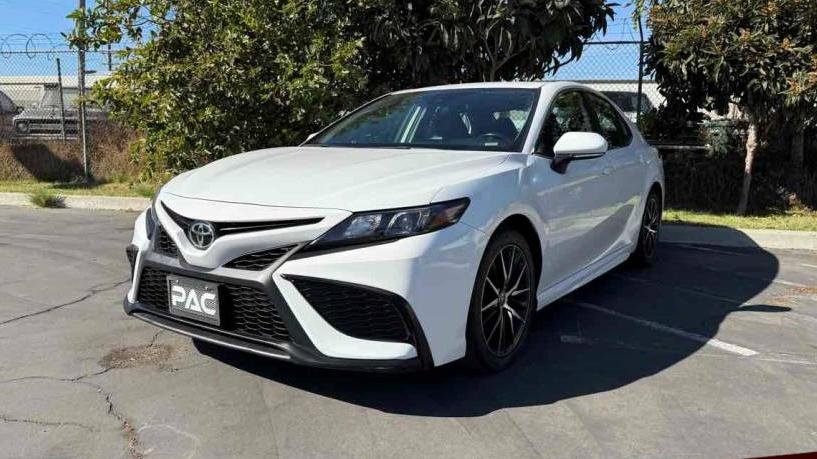 TOYOTA CAMRY 2022 4T1G11AKXNU635983 image