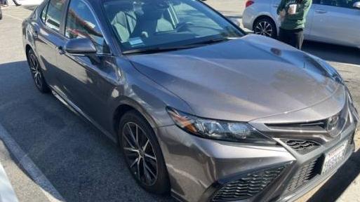 TOYOTA CAMRY 2022 4T1T11AK4NU669299 image