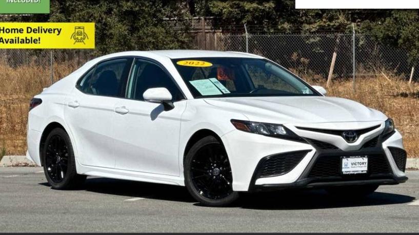 TOYOTA CAMRY 2022 4T1G11AK9NU674788 image