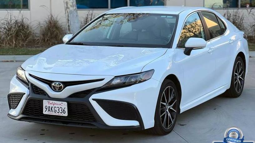 TOYOTA CAMRY 2022 4T1G11AK6NU674280 image