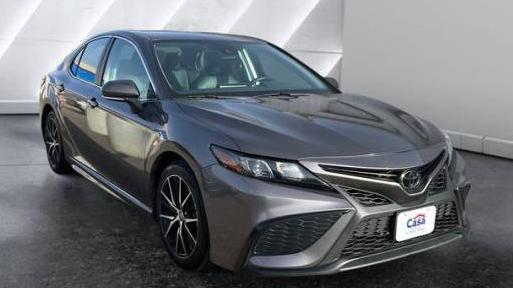 TOYOTA CAMRY 2022 4T1G11AK9NU712035 image