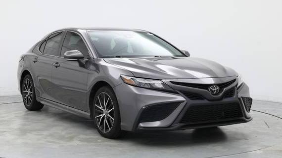 TOYOTA CAMRY 2022 4T1G11AKXNU703716 image
