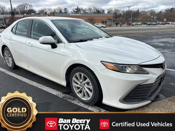 TOYOTA CAMRY 2022 4T1C11AK2NU028328 image