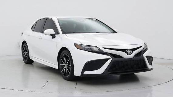 TOYOTA CAMRY 2022 4T1G11AK5NU635602 image