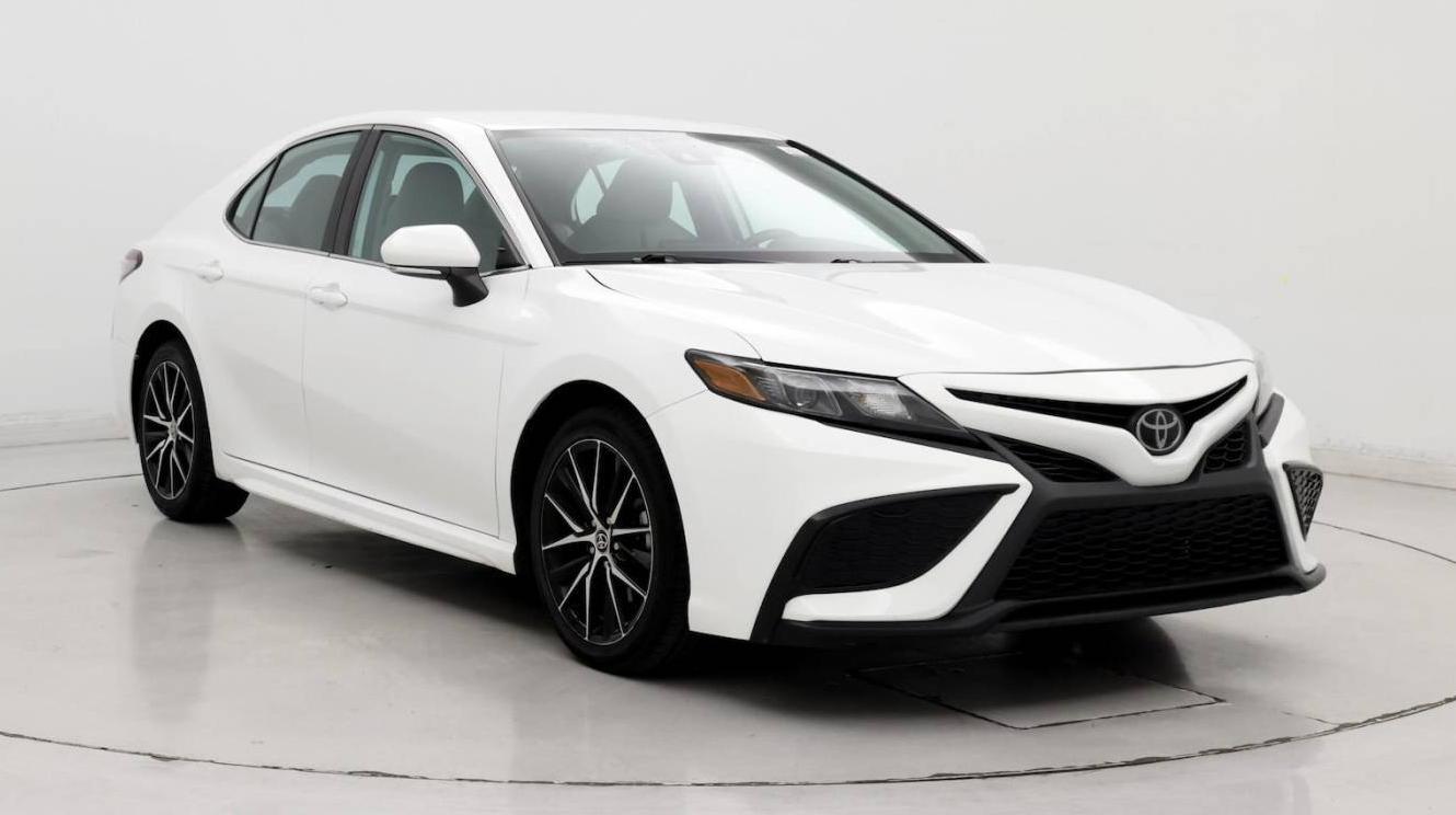 TOYOTA CAMRY 2022 4T1G11AK7NU702765 image