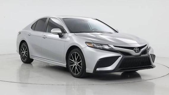 TOYOTA CAMRY 2022 4T1T11AK8NU691757 image