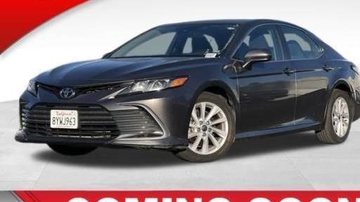 TOYOTA CAMRY 2022 4T1C11AK9NU633575 image