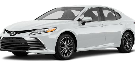 TOYOTA CAMRY 2022 4T1C11AK3NU705953 image