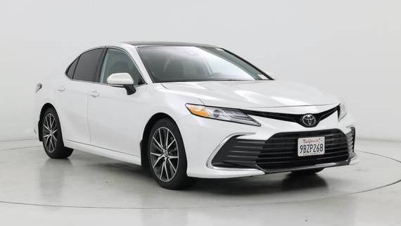 TOYOTA CAMRY 2022 4T1F11AK6NU062060 image