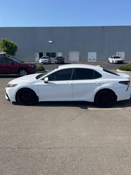 TOYOTA CAMRY 2022 4T1G11AK5NU065052 image