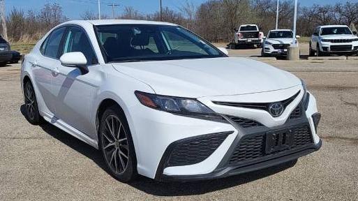 TOYOTA CAMRY 2022 4T1G11AK7NU666155 image