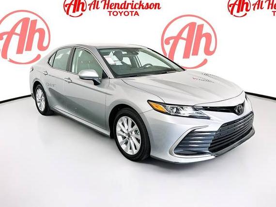 TOYOTA CAMRY 2022 4T1C11AK5NU035306 image