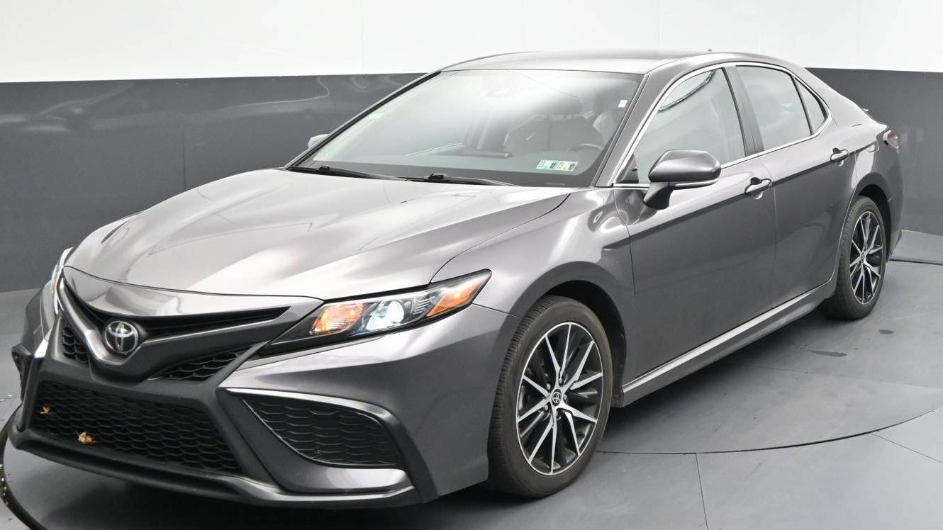 TOYOTA CAMRY 2022 4T1G11AK8NU633116 image