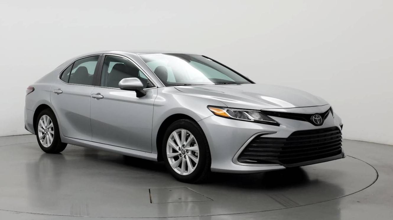 TOYOTA CAMRY 2022 4T1C11AKXNU074828 image