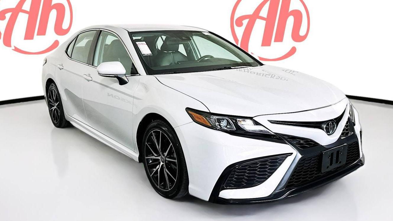 TOYOTA CAMRY 2022 4T1G11AK2NU053408 image