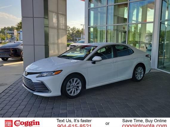 TOYOTA CAMRY 2022 4T1C11AK4NU678486 image