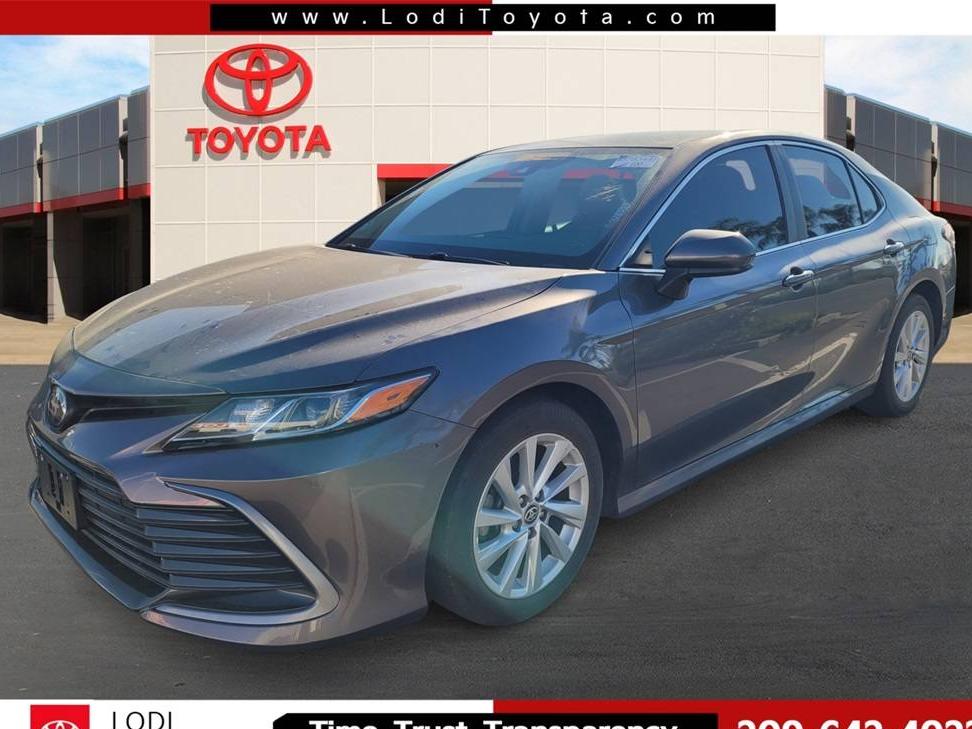 TOYOTA CAMRY 2022 4T1C11AK8NU060409 image