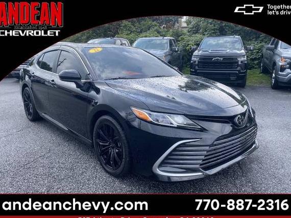 TOYOTA CAMRY 2022 4T1C11AK5NU024192 image