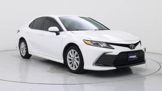 TOYOTA CAMRY 2022 4T1C11AK9NU634113 image