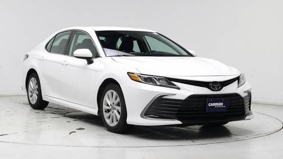 TOYOTA CAMRY 2022 4T1C11AKXNU680260 image