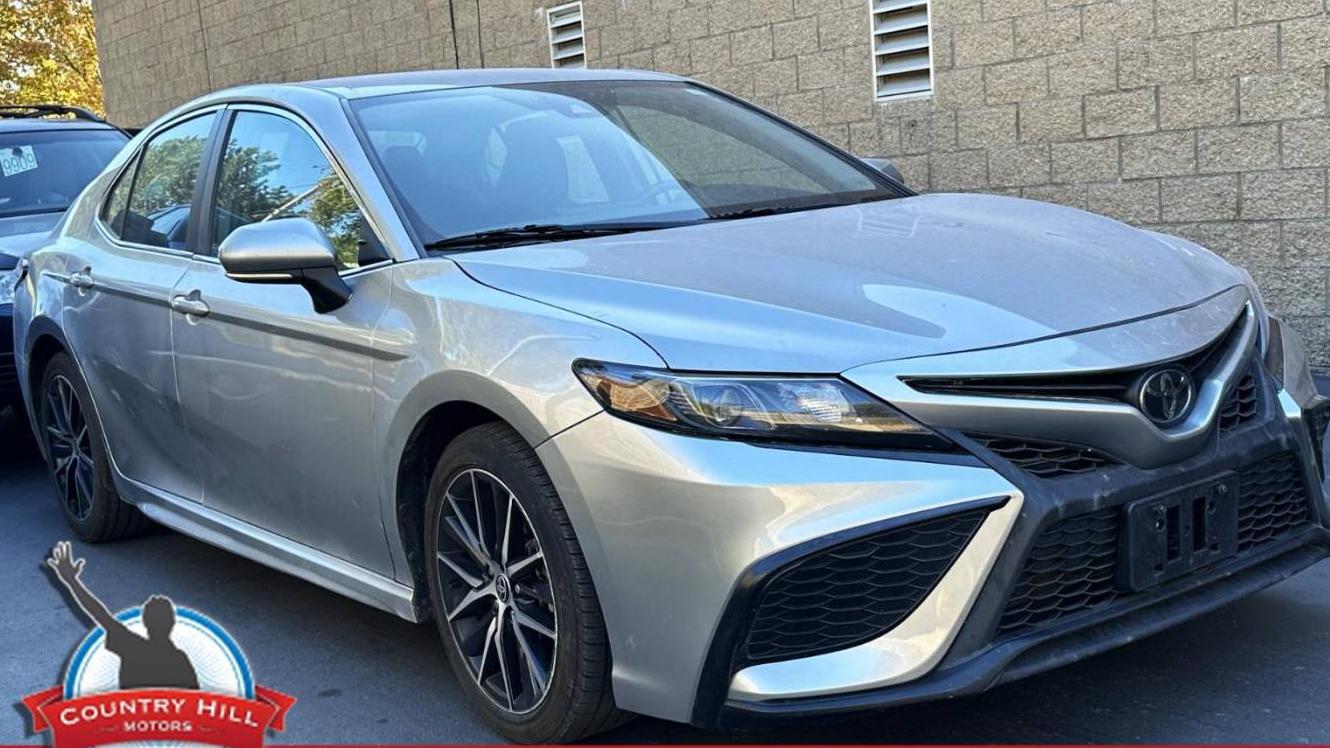 TOYOTA CAMRY 2022 4T1G11AK6NU073046 image