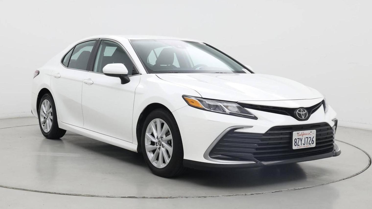 TOYOTA CAMRY 2022 4T1C11AK9NU023417 image