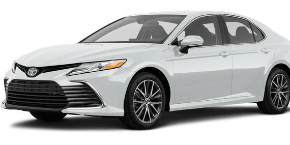 TOYOTA CAMRY 2022 4T1C11AK8NU057817 image