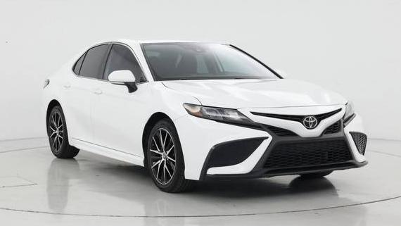 TOYOTA CAMRY 2022 4T1G11AK8NU627896 image