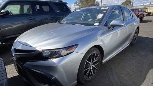 TOYOTA CAMRY 2022 4T1G11AK0NU669365 image