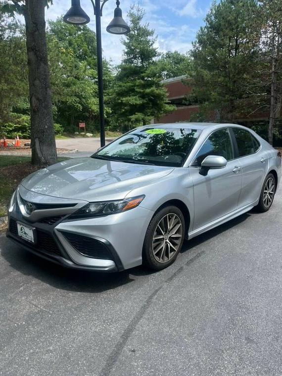 TOYOTA CAMRY 2022 4T1G11AK0NU037546 image