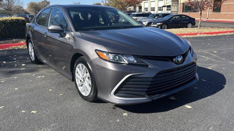 TOYOTA CAMRY 2022 4T1C11AK8NU662663 image