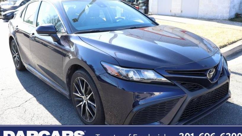 TOYOTA CAMRY 2022 4T1G11AK0NU665347 image