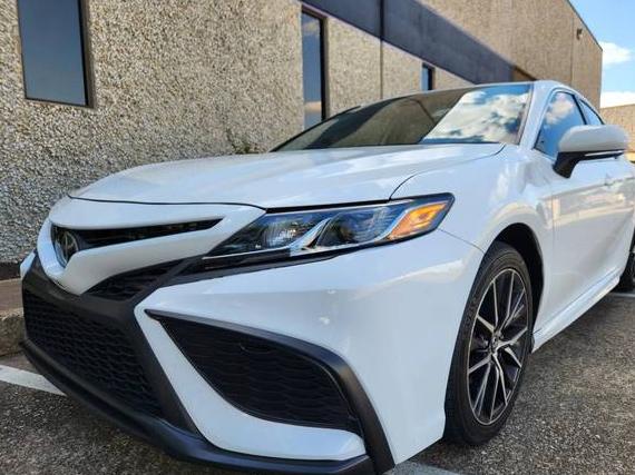 TOYOTA CAMRY 2022 4T1G11AK5NU499200 image