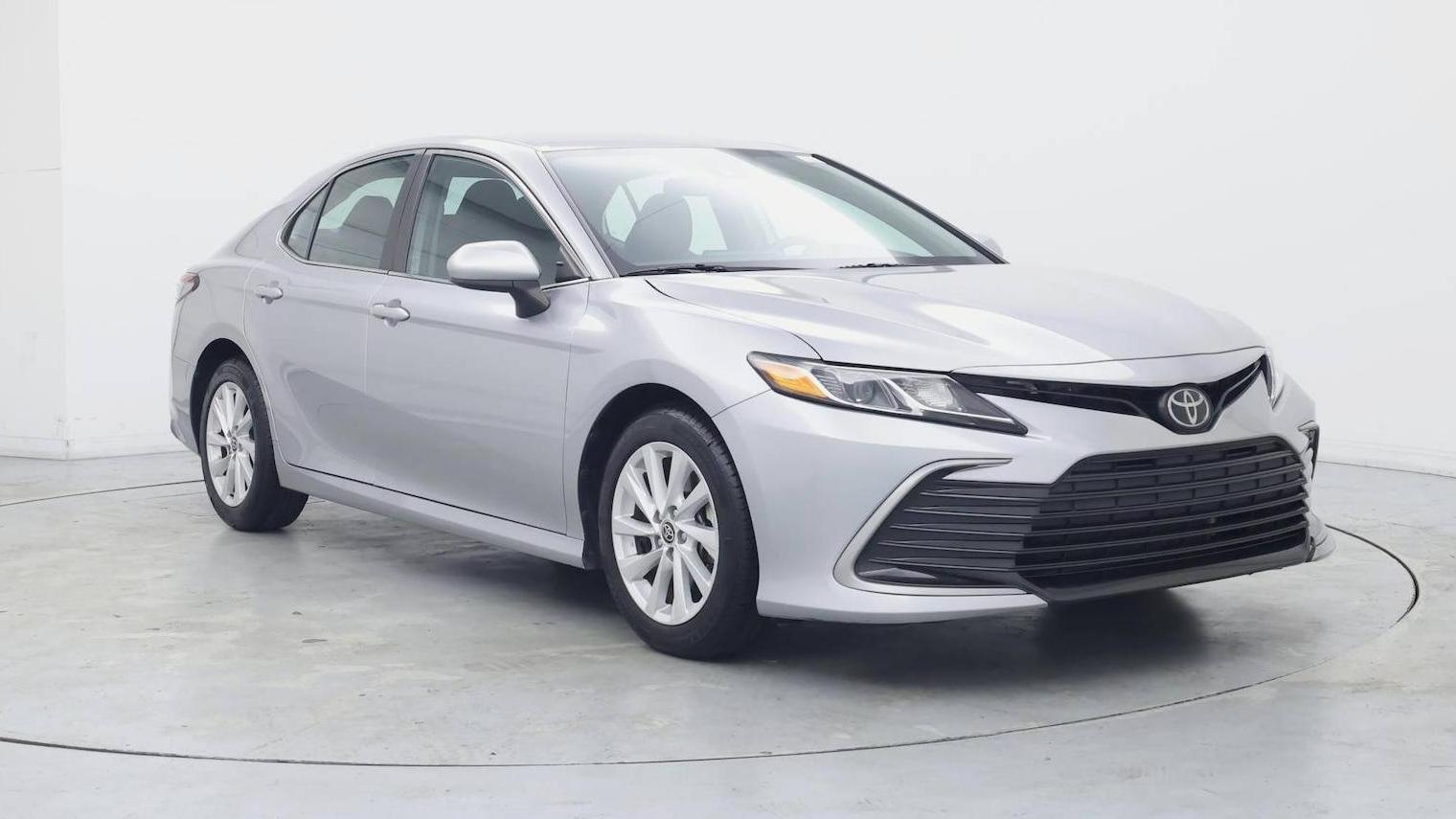 TOYOTA CAMRY 2022 4T1C11AK3NU667625 image