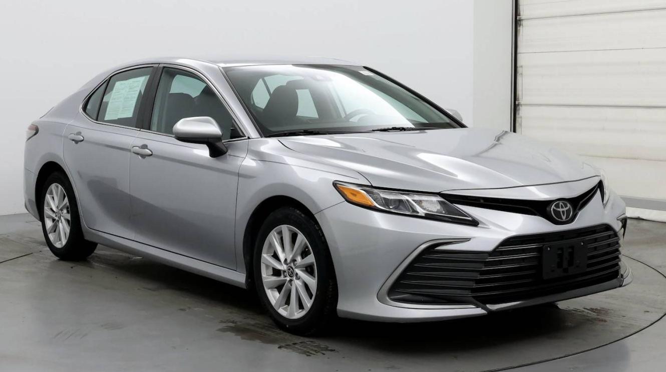 TOYOTA CAMRY 2022 4T1C11AK6NU709110 image