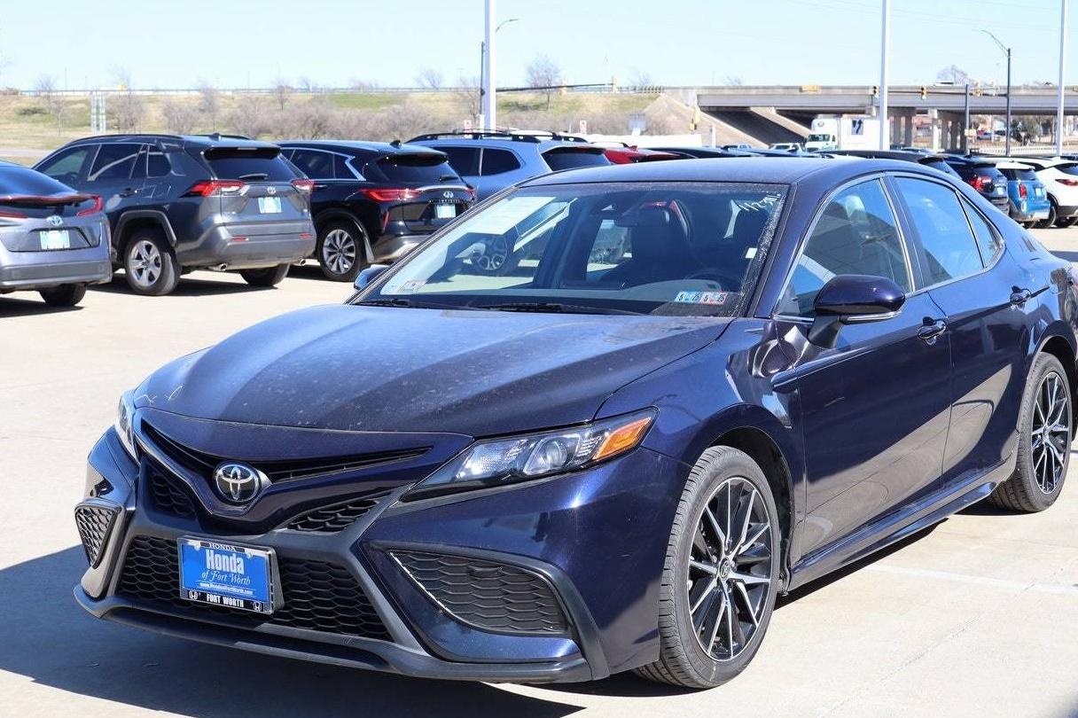 TOYOTA CAMRY 2022 4T1G11AK1NU622636 image