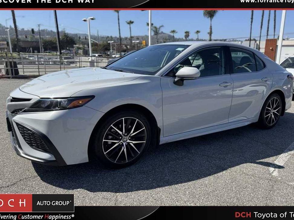 TOYOTA CAMRY 2022 4T1G11AKXNU072918 image