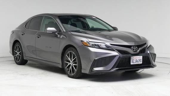 TOYOTA CAMRY 2022 4T1T11AK7NU649340 image