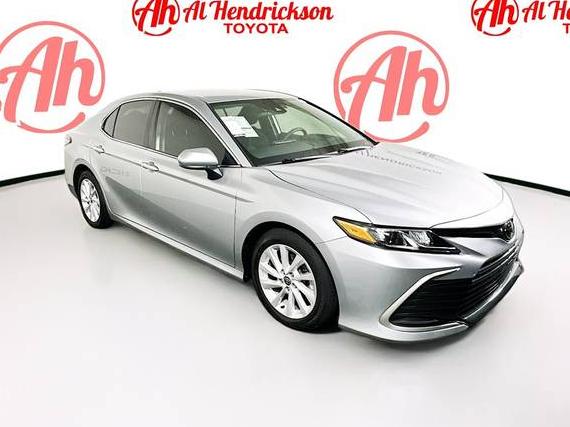 TOYOTA CAMRY 2022 4T1C11AK2NU031679 image