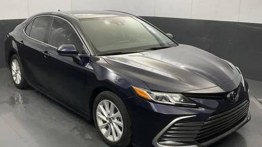 TOYOTA CAMRY 2022 4T1C11AK2NU648533 image