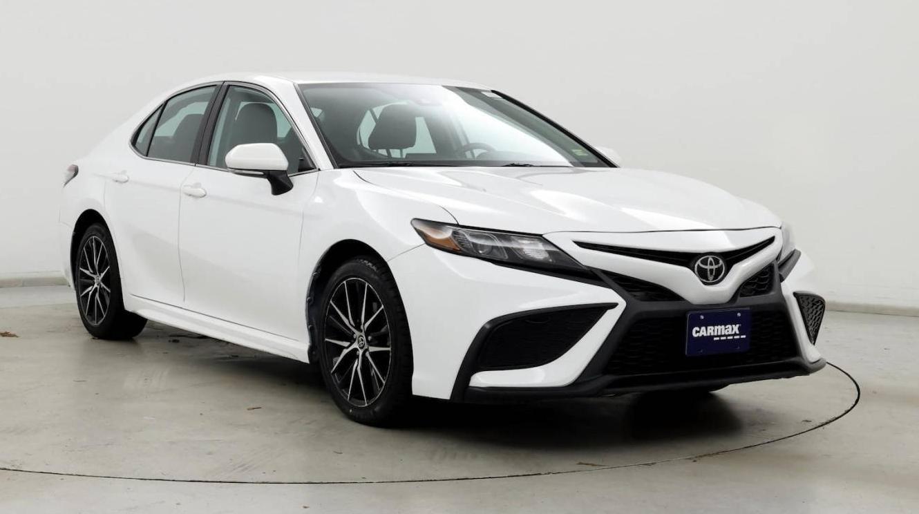 TOYOTA CAMRY 2022 4T1G11AK5NU698800 image