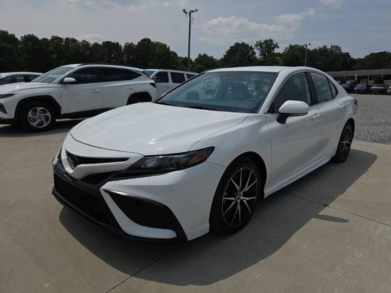 TOYOTA CAMRY 2022 4T1G11AK0NU055755 image