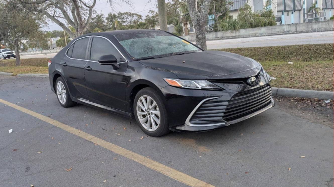 TOYOTA CAMRY 2022 4T1C11AK2NU640514 image