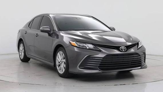 TOYOTA CAMRY 2022 4T1C11AK9NU637108 image