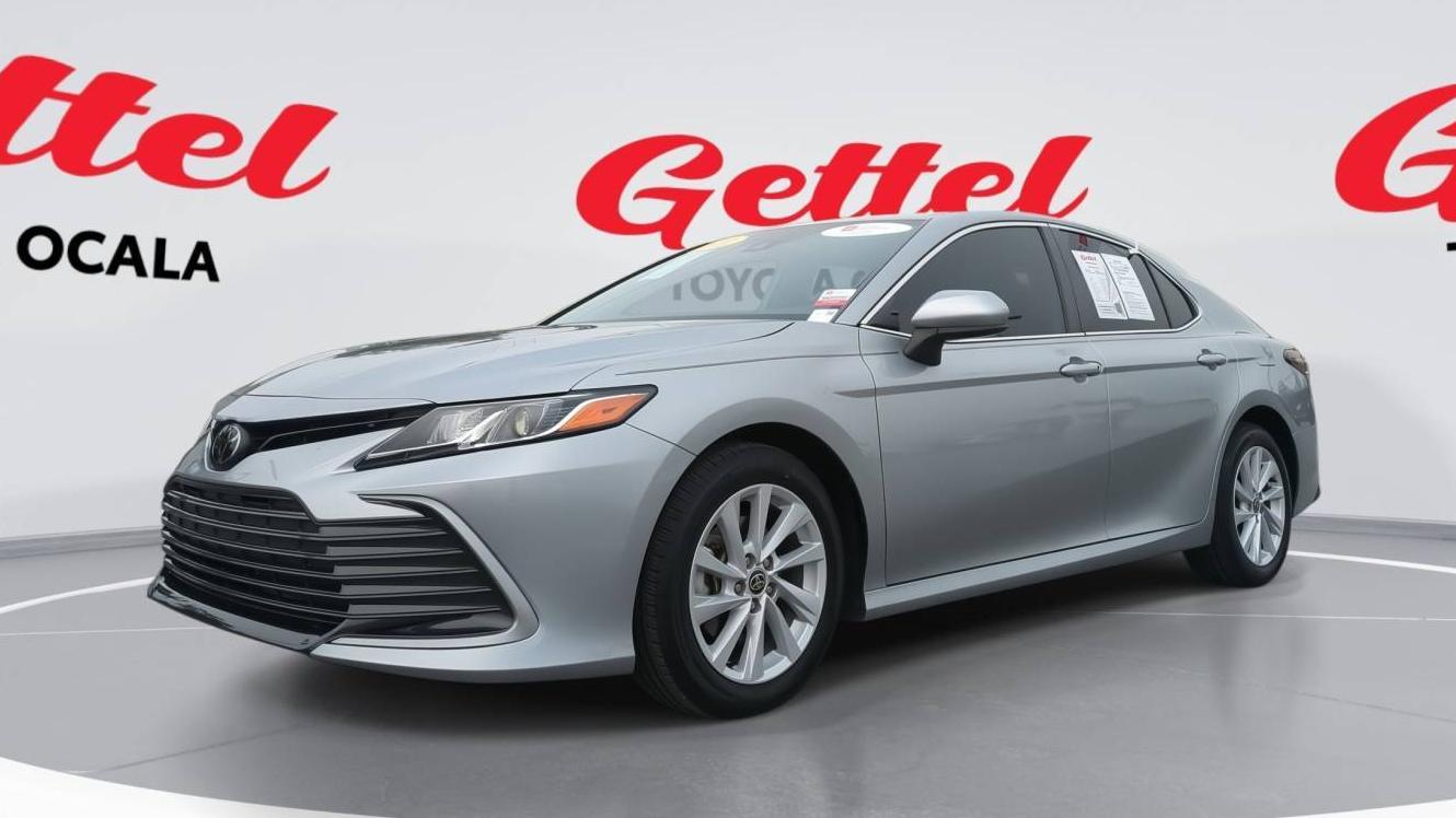 TOYOTA CAMRY 2022 4T1C11AK9NU029637 image