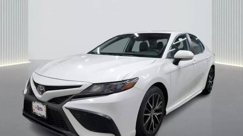 TOYOTA CAMRY 2022 4T1G11AK7NU642521 image