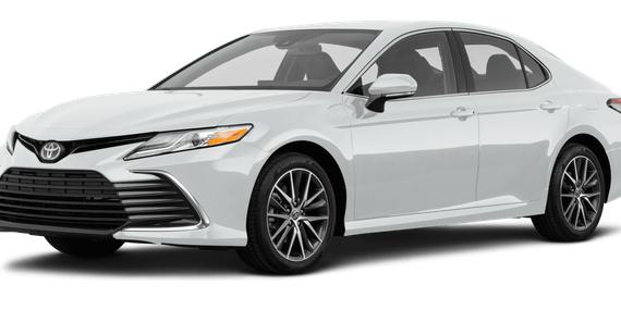 TOYOTA CAMRY 2022 4T1C11AK0NU691381 image